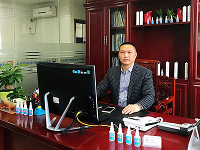 科佳-董事長(zhǎng)形象