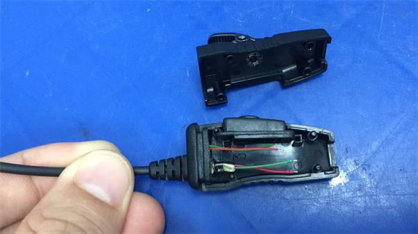 ABS外殼結(jié)合處縫隙密封防水案例應(yīng)用