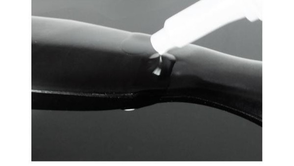 瞬干膠白化現(xiàn)象由哪幾種原因促成