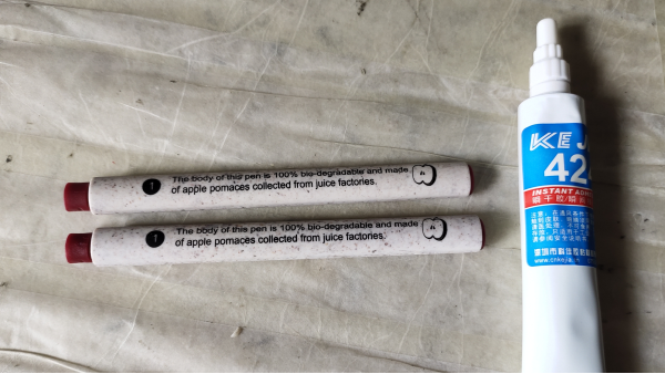 塑料粘金屬就用KJ-460低白化快干膠