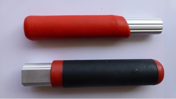 硅膠與金屬材料容易粘嗎