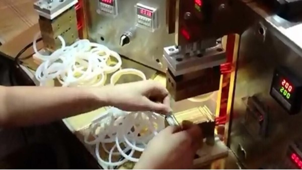 粘硅膠用什么膠水，科佳膠水值得一試