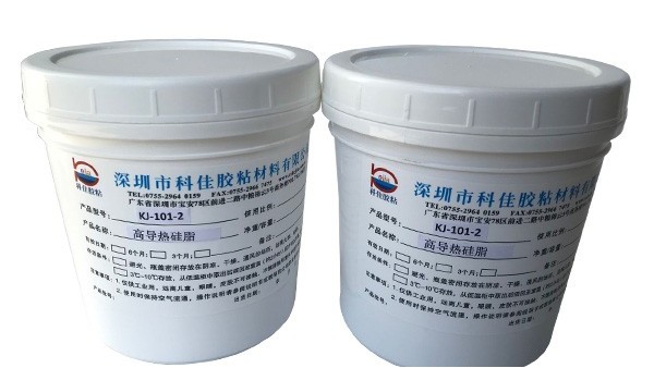 導(dǎo)熱硅脂的使用方法及固化后清理方法