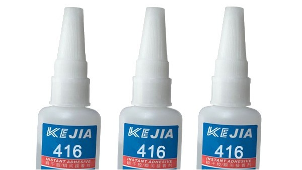 粘接塑料與金屬膠水使用時(shí)需要注意哪些問(wèn)題
