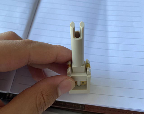 PEEK灌封耐酸堿腐蝕AB膠應(yīng)用案例